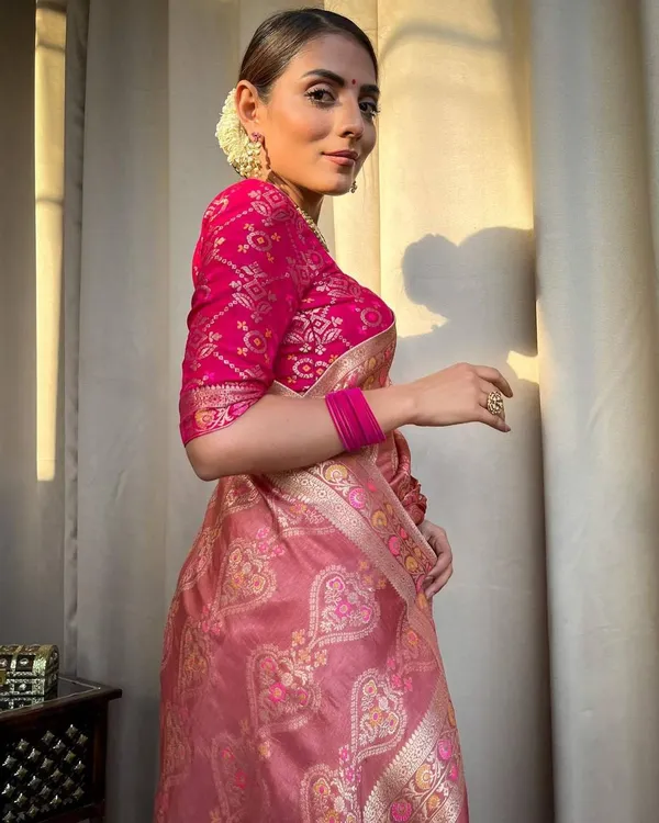 PEACH_PURE_BANARASI_SAREE